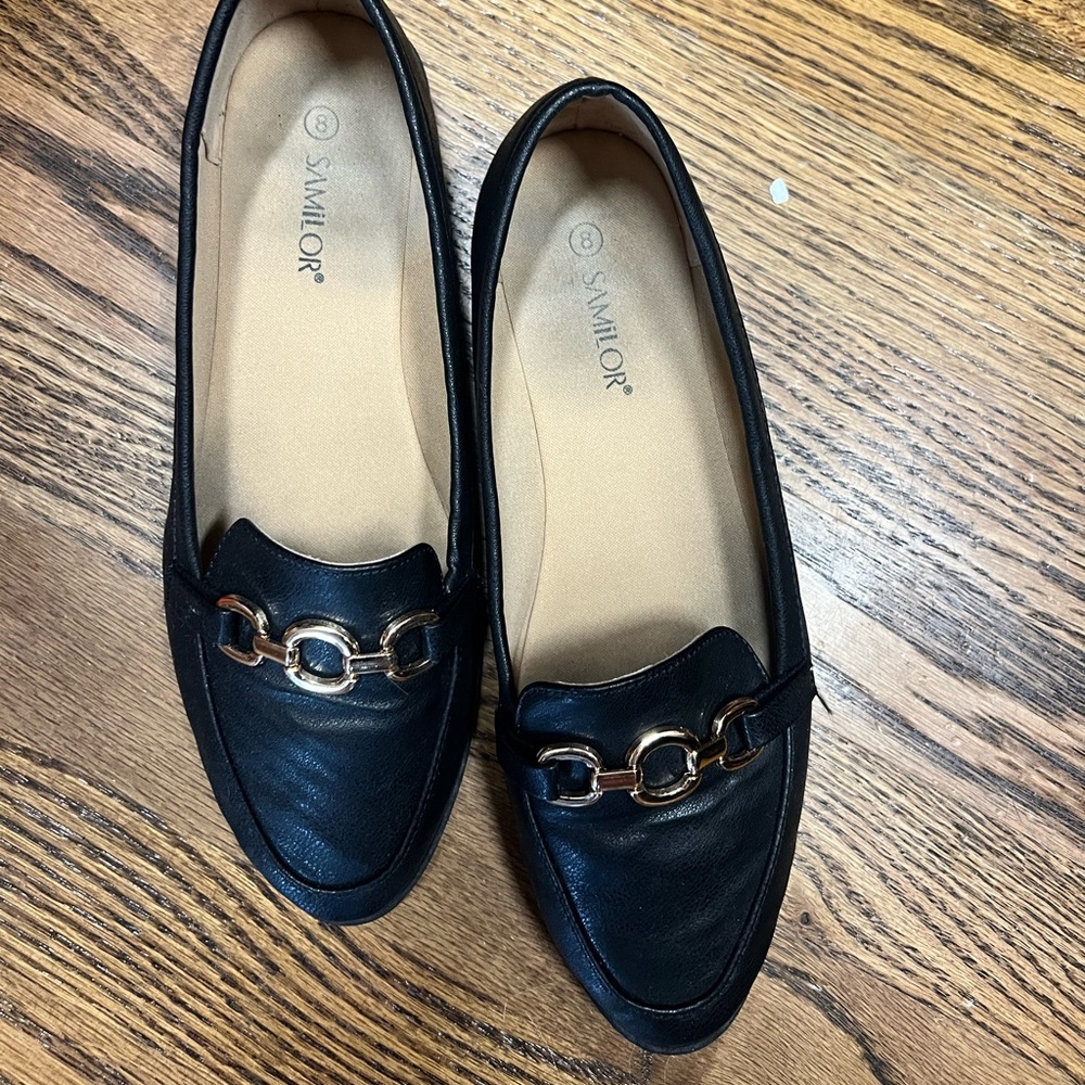 Black Loafer with Chain Detail